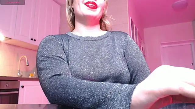 Snapshot of HotTiffani chatting on 25, 1, 2025 HotTiffani online show from 25, 1, 2025