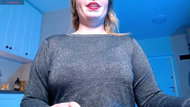 Snapshot of HotTiffani chatting on 25, 1, 2025 HotTiffani online show from 25, 1, 2025