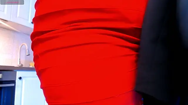 Snapshot of HotTiffani chatting on 14, 2, 2025 HotTiffani online show from 14, 2, 2025