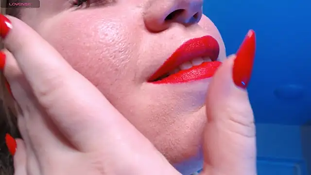 Snapshot of HotTiffani chatting on 3, 3, 2025 HotTiffani online show from 3, 3, 2025