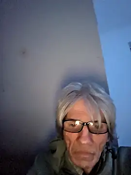 Snapshot of InMeinenMund chatting on 25, 3, 2026 InMeinenMund online show from 25, 3, 2026