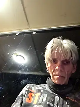 Snapshot of InMeinenMund chatting on 30, 5, 2026 InMeinenMund online show from 30, 5, 2026