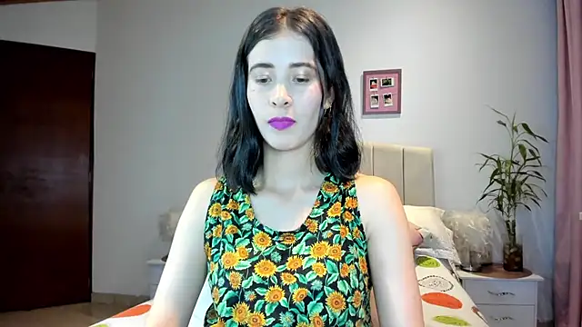 macarena vallejo online show from 21, 3, 2025