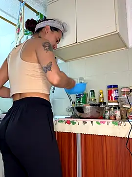 deepthroatlatina online show from 9, 9, 2025