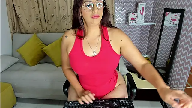 Snapshot of rukminilatin chatting on 24, 1, 2025 rukminilatin online show from 24, 1, 2025