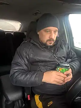 Snapshot of DanielOhCool chatting on 12, 12, 2024 DanielOhCool online show from 12, 12, 2024