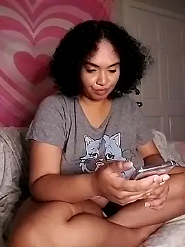 TasteeKitty online show from 2, 3, 2025