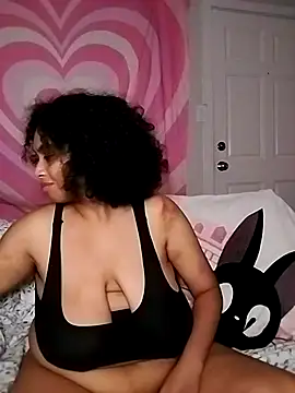 TasteeKitty online show from 26, 10, 2025