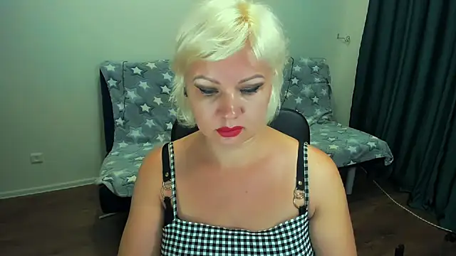 Angelaroberti3 online show from 26, 9, 2025