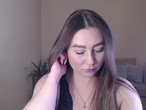 Snapshot of marishaarimova chatting on 3, 5, 2026 marishaarimova online show from 3, 5, 2026