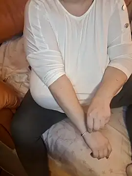 SenzualHotM online show from 14, 2, 2025