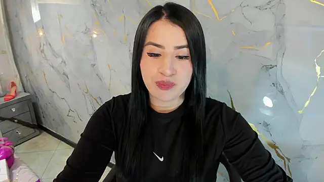 Snapshot of Nara_belen chatting on 6, 3, 2025 Nara belen online show from 6, 3, 2025