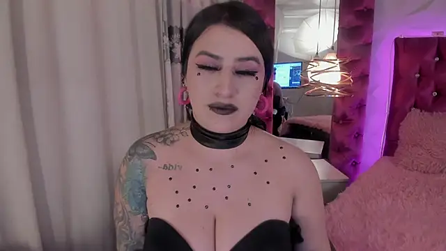 Snapshot of Nara_belen chatting on 1, 11, 2025 Nara belen online show from 1, 11, 2025