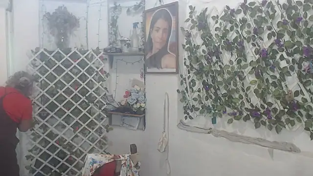 FunnyGrandma online show from 23, 11, 2025