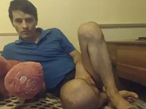 yvesstorm1 online show from 5, 3, 2025