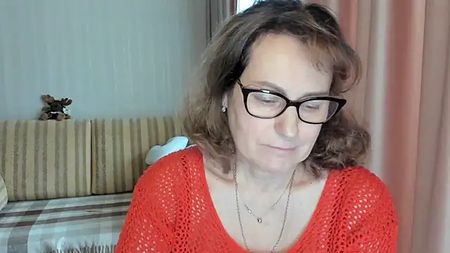 lauraoven online show from 2, 3, 2025