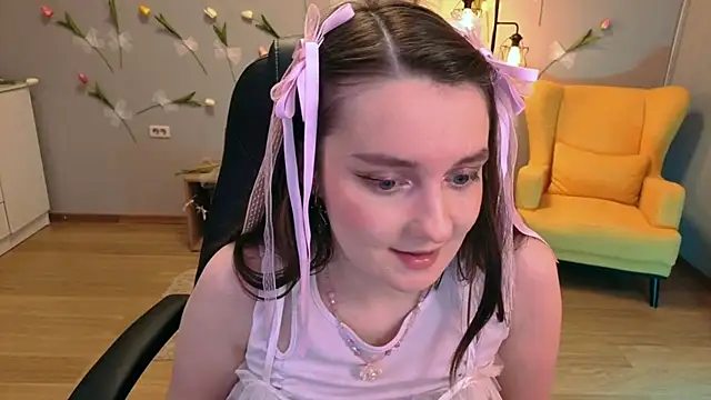 Snapshot of CloudGrace chatting on 13, 6, 2026 CloudGrace online show from 13, 6, 2026