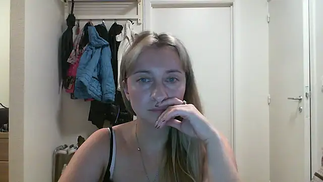 SusanCurt online show from 11, 10, 2025