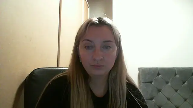 SusanCurt online show from 25, 10, 2025