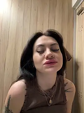 Snapshot of Wet__Bunny chatting on 30, 12, 2024 Wet Bunny online show from 30, 12, 2024