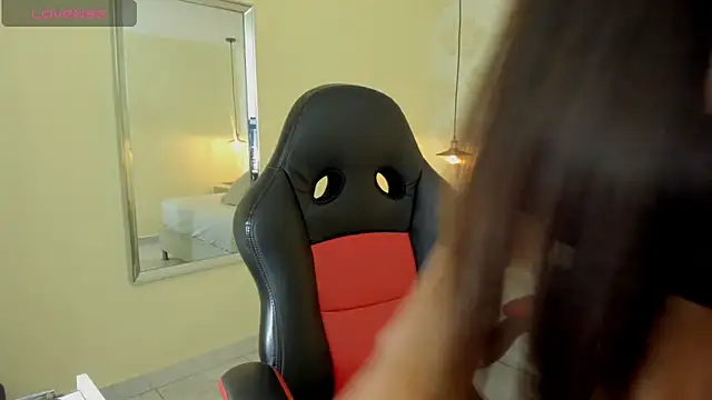 clarisKlein online show from 1, 4, 2026