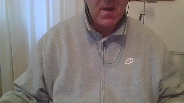 Snapshot of ANONIMO7735 chatting on 23, 2, 2025 ANONIMO7735 online show from 23, 2, 2025