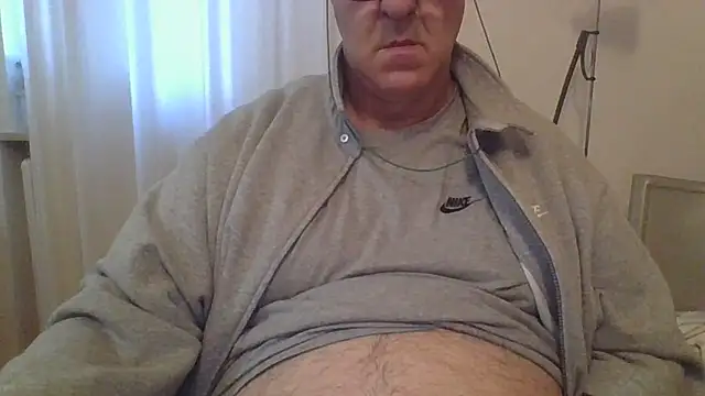 Snapshot of ANONIMO7735 chatting on 6, 3, 2025 ANONIMO7735 online show from 6, 3, 2025
