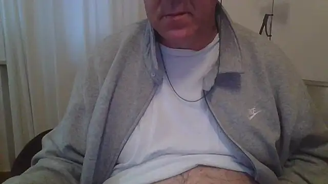 Snapshot of ANONIMO7735 chatting on 11, 3, 2025 ANONIMO7735 online show from 11, 3, 2025