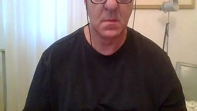 Snapshot of ANONIMO7735 chatting on 15, 9, 2025 ANONIMO7735 online show from 15, 9, 2025