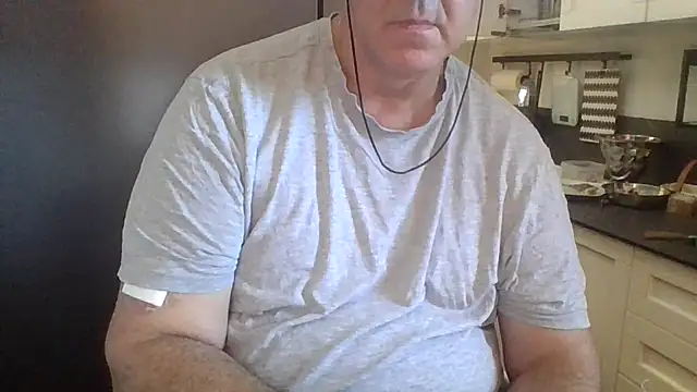 Snapshot of ANONIMO7735 chatting on 27, 9, 2025 ANONIMO7735 online show from 27, 9, 2025