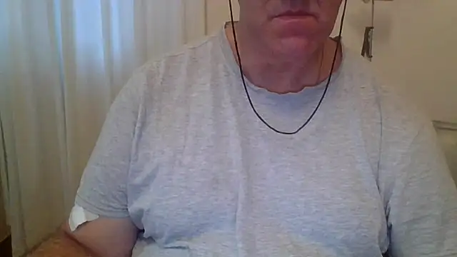 Snapshot of ANONIMO7735 chatting on 30, 9, 2025 ANONIMO7735 online show from 30, 9, 2025