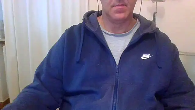 Snapshot of ANONIMO7735 chatting on 3, 10, 2025 ANONIMO7735 online show from 3, 10, 2025