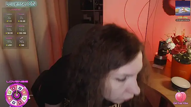 JohansonKatie online show from 17, 2, 2025