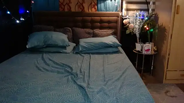 Snapshot of xheavenlytrans chatting on 3, 10, 2025 xheavenlytrans online show from 3, 10, 2025