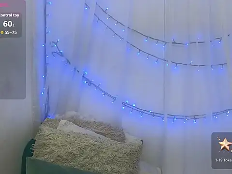 ninaa fox online show from 25, 6, 2026