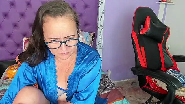 Margoth clain online show from 4, 12, 2025