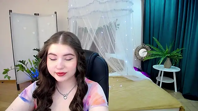 NicoleFoxery online show from 4, 3, 2025