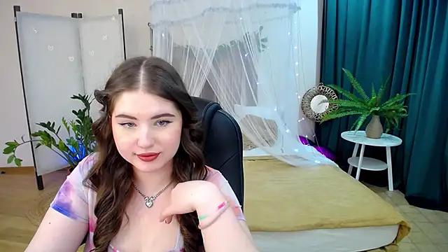 NicoleFoxery online show from 4, 3, 2025