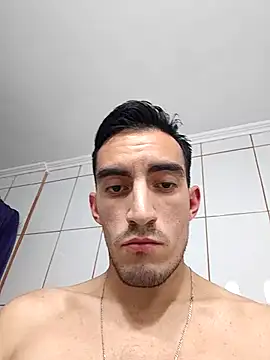 Snapshot of TommyMomentum chatting on 21, 11, 2025 TommyMomentum online show from 21, 11, 2025