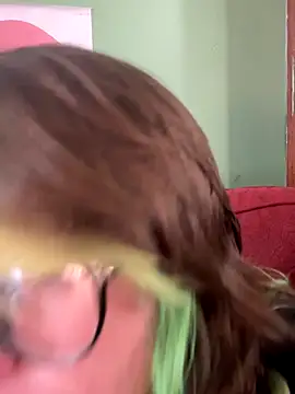 Bubblesgotcakee online show from 9, 9, 2025