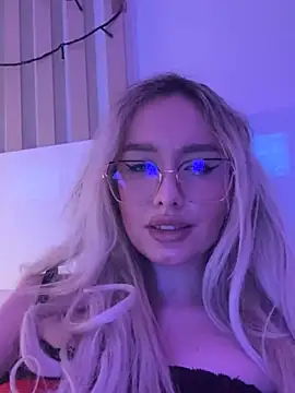 Snapshot of mollyxxx chatting on 16, 1, 2025 mollyxxx online show from 16, 1, 2025
