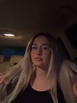 mollyxxx online show from 3, 4, 2026