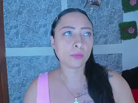 Snapshot of julybravo chatting on 12, 9, 2025 julybravo online show from 12, 9, 2025