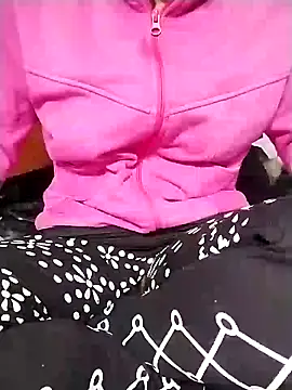 loveyou246 online show from 10, 1, 2025