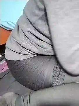 loveyou246 online show from 30, 1, 2025