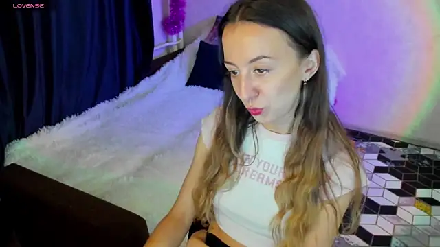 CurlySteph online show from 10, 12, 2024