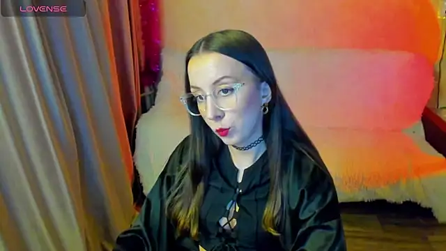 CurlySteph online show from 9, 1, 2026