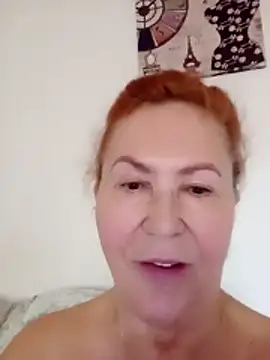 Snapshot of Hottie-Mom chatting on 1, 11, 2025 Hottie-Mom online show from 1, 11, 2025