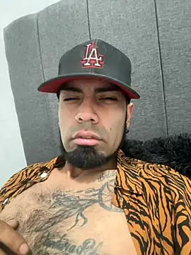 Chacal Armyy online show from 26, 1, 2025