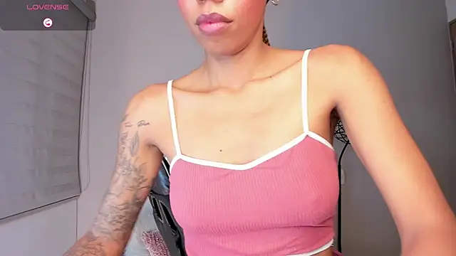 ashley 23  online show from 10, 3, 2026